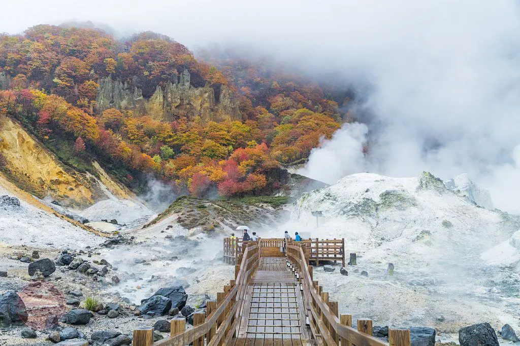 Lịch sử thăng trầm của Hokkaido: Từ vùng đất hoang sơ bị quên lãng đến điểm du lịch nổi tiếng đem về 5 triệu khách mỗi năm