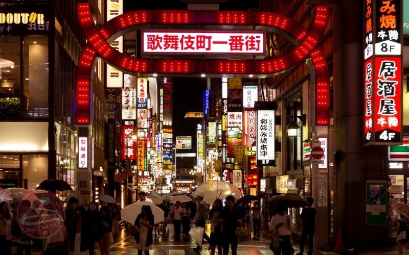 Shinjuku khu phố sôi động bậc nhất Tokyo