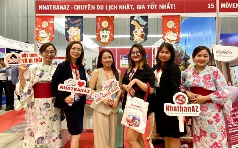 Gian hàng NhatbanAZ đậm chất Nhật tại hội chợ du lịch ITE 2024