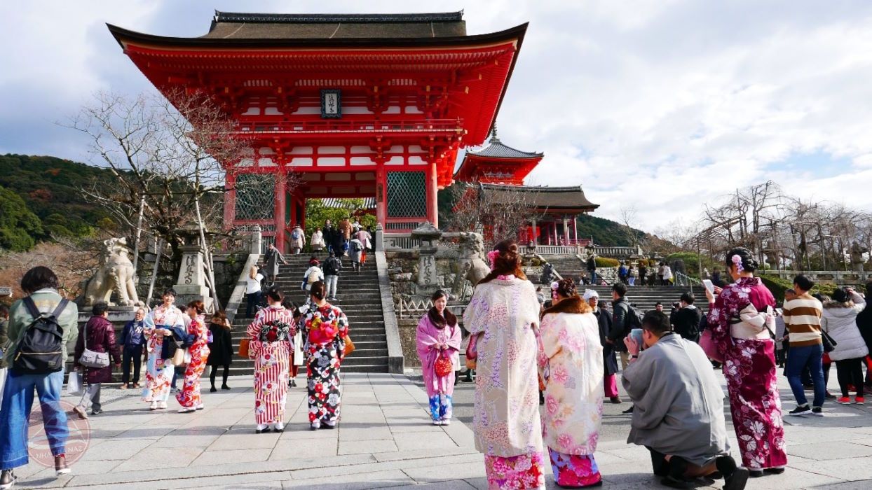 Chùa Thanh Thủy Kiyomizudera, chùa thiêng và đẹp nhất Nhật bản