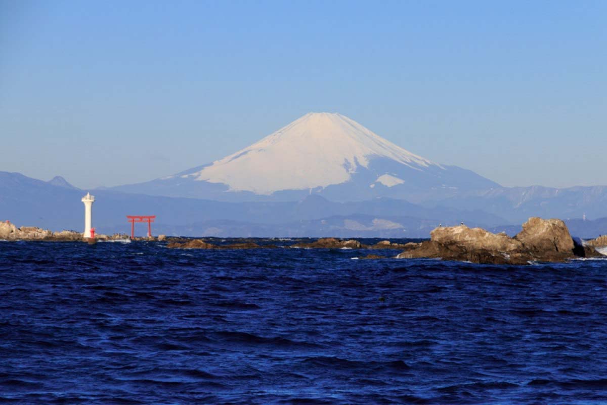 Những bãi biển tuyệt đẹp ở gần Tokyo