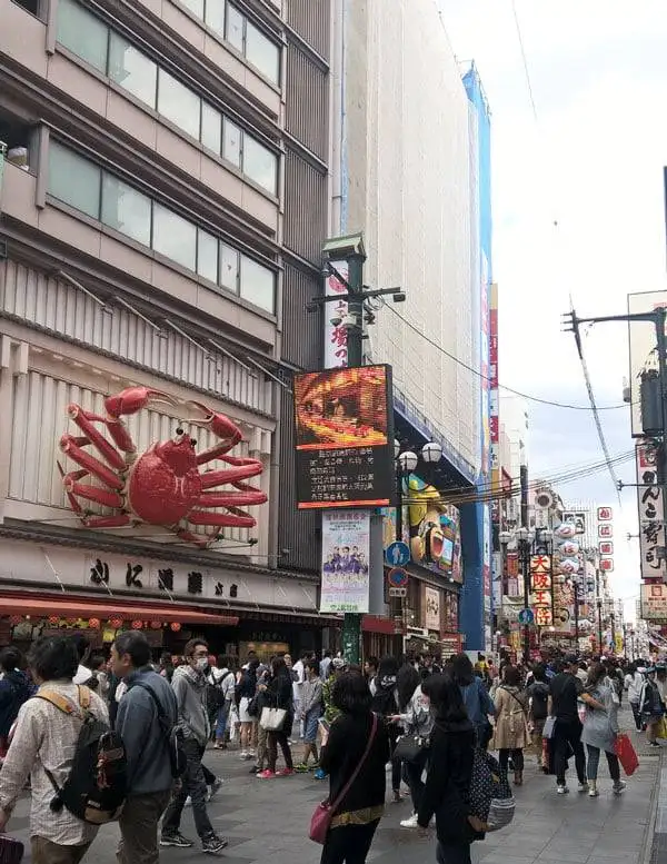 Nhà hàng cua đỏ KANI-DORAKU-CRAB nổi tiếng ở Osaka