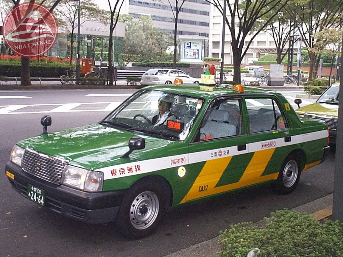 Taxi ở Nhật Bản